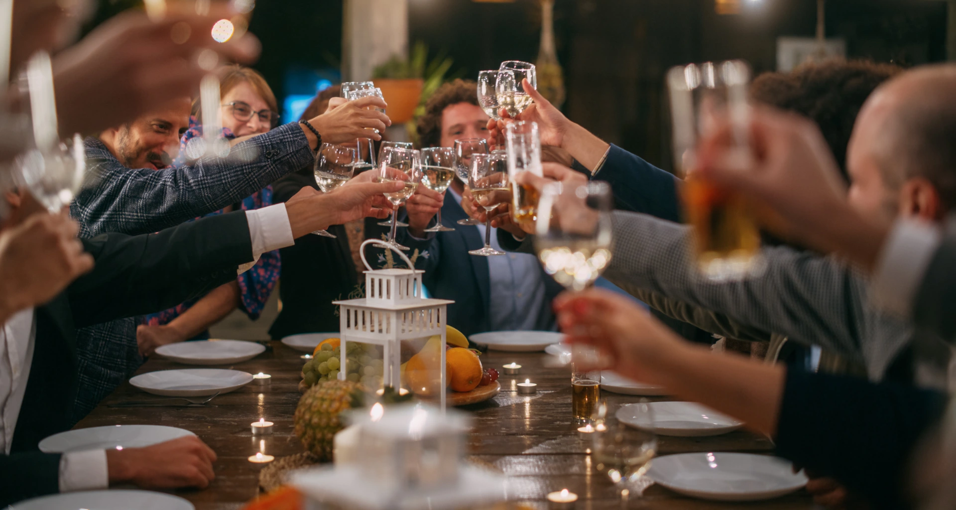 Group Dining Celebration on BB Riverboats